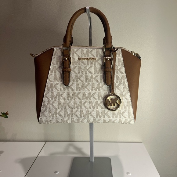 Michael Kors Tan and White Signature Satchel - Picture 1 of 11